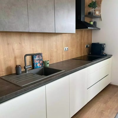Location longue durée d’un appartement de 4 pièces, 45 m², Ružinov, Bratislava, Slovaquie