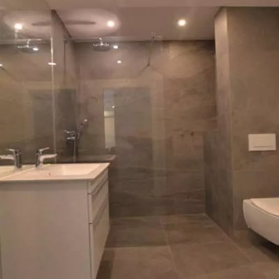 Location longue durée d’un appartement de 3 pièces, 58 m², Stare Dębniki, Cracovie, Pologne