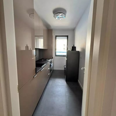 Location longue durée d’un appartement de 2 pièces au centre-ville, Bucarest, Roumanie