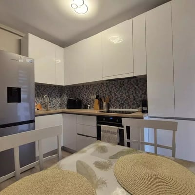 Long-term rental of a comfortable 2-room apartment, 48 m², Tomis Park, Constanța, Romania