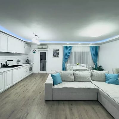 Долгосрочная аренда комфортной 3-комнатной квартиры, 75 м², Faleza Nord, Констанца, Румыния