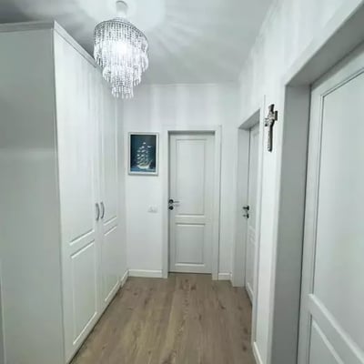 Долгосрочная аренда комфортной 3-комнатной квартиры, 75 м², Faleza Nord, Констанца, Румыния