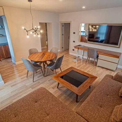 Долгосрочная аренда стильных 3-комнатных апартаментов, 80 м², Кампус, Констанца, Румыния