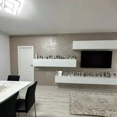 Долгосрочная аренда шикарных 2-комнатных апартаментов, 60 м², Mamaia, Констанца, Румыния