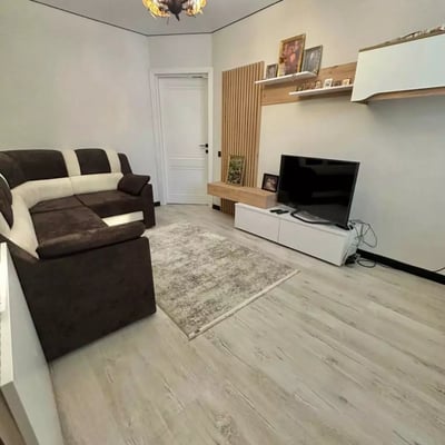 Долгосрочная аренда 2-комнатной квартиры, 47 м², Кишинёв, Молдова