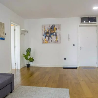 Аренда уютной 2-комнатной квартиры, 40 м², Врачар, Белград, Сербия