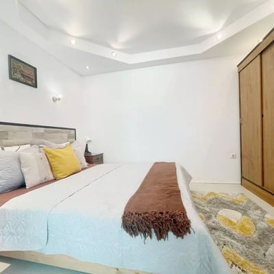 Аренда уютного 2-комнатного апартамента с двориком, Варна, Болгария