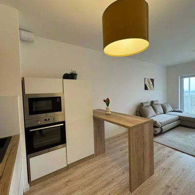 Alquiler de un acogedor apartamento de 2 habitaciones, 55 m², Petržalka, Bratislava, Eslovaquia