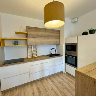 Alquiler de un acogedor apartamento de 2 habitaciones, 55 m², Petržalka, Bratislava, Eslovaquia