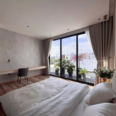 Miete eines neuen Hauses mit 4 Schlafzimmern, Ngu Hanh Son, Da Nang, Vietnam