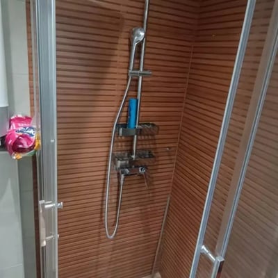 Miete einer gemütlichen 2-Zimmer-Wohnung, 41 m², nahe dem Stadtzentrum, Belgrad, Serbien