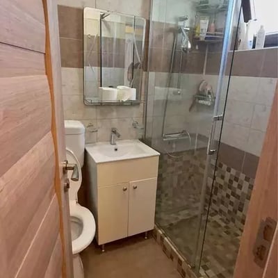 Miete komfortabler 4-Zimmer-Apartments, 90 m², Constanța, Rumänien