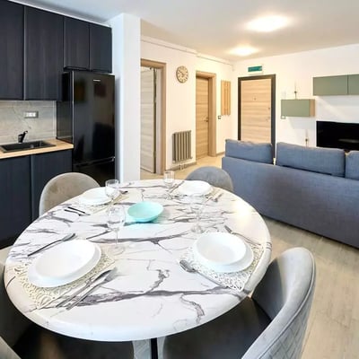 Location d’appartements confortables de 2 pièces, 53 m², Mamaia, Constanța, Roumanie