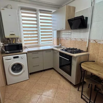 Rental of cozy 2-room apartments, 45 m², Faleza Nord, Constanța, Romania