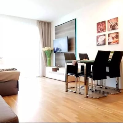 Долгосрочная аренда 2-комнатной квартиры 50 м² в районе Ландштрассе, Вена, Австрия