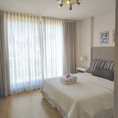 Long-term rental in Buenos Aires: Bright 2-room apartment with terrace in Belgrano