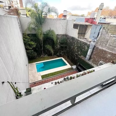 Long-term rental in Buenos Aires: Quiet 2-room apartment with balcony and pool in Palermo