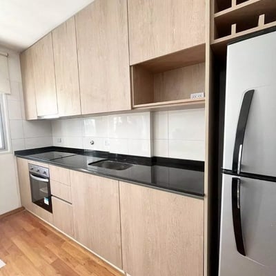 Long-term rental in Buenos Aires: Bright 2-room apartment with balcony and pool in Palermo Hollywood