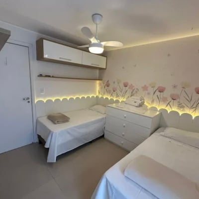 Alquiler de un amplio apartamento de 3 habitaciones, 96 m², en Barra de Tijuca, Río de Janeiro, Brasil