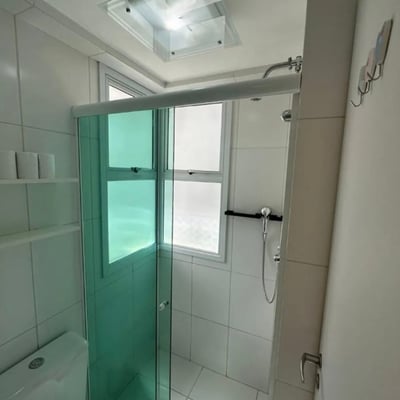 Alquiler de un amplio apartamento de 3 habitaciones, 96 m², en Barra de Tijuca, Río de Janeiro, Brasil