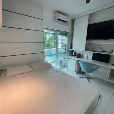 Rental of a cozy studio flat, Barra da Tijuca district, Rio de Janeiro, Brazil