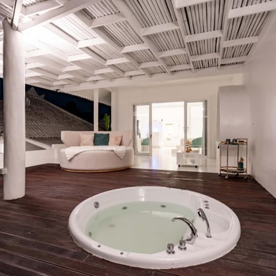 Rental of a premium villa with jacuzzi, sauna, and rice field view, Kecamatan, Bali, Indonesia