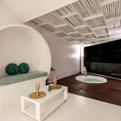 Rental of a premium villa with jacuzzi, sauna, and rice field view, Kecamatan, Bali, Indonesia