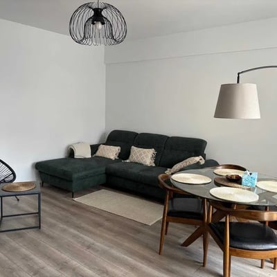 Аренда светлой и уютной 2-комнатной квартиры 55 м² в районе Noua, Брашов, Румыния