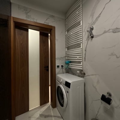 Location d'un appartement moderne et lumineux de 55 m², quartier de Krowodrza, Cracovie