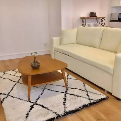 Location d’un appartement meublé de 2 pièces, 42 m², Paris 16ᵉ, France