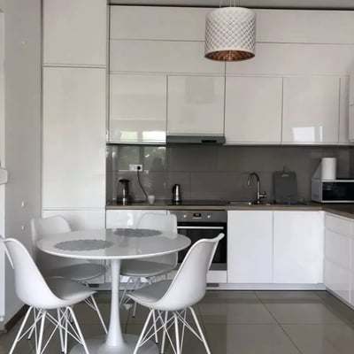 Long-term rental of a 2-room apartment, 48 m² in Krakow, Poland