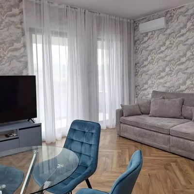Аренда роскошной 2-комнатной квартиры, 54 м², Zorilor, Клуж-Напока, Румыния