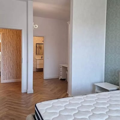 Аренда стильной 3-комнатной квартиры, 88 м², Клуж-Напока, Румыния
