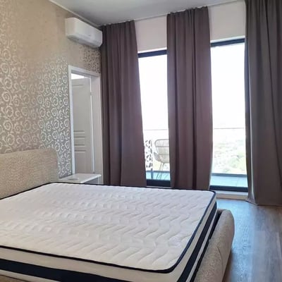 Аренда современной 4-комнатной квартиры, 100 м², Клуж-Напока, Румыния