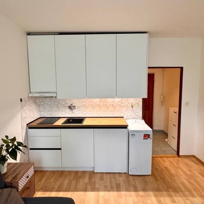 Apartamento amueblado en alquiler, Vlčince, Žilina, Eslovaquia