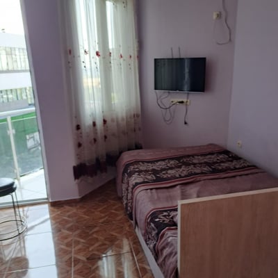 Gemütliches, möbliertes Studio mit Meerblick zur Miete, Batumi, Georgien