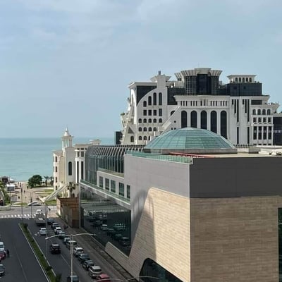 Location d’un studio cosy et meublé avec vue sur la mer, Batoumi, Géorgie