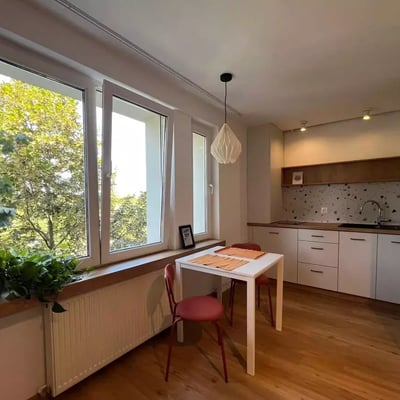 Location longue durée d’un studio, 26 m², à Târgu-Mureș, Roumanie