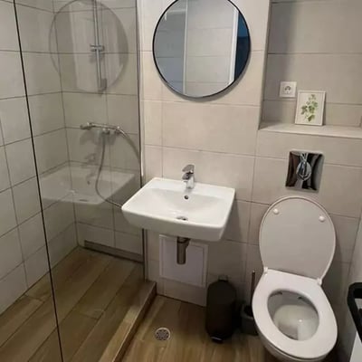 Location longue durée d’un studio, 26 m², à Târgu-Mureș, Roumanie