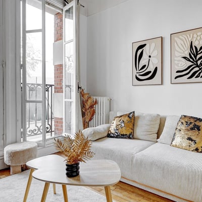 Rent of a modern 2-room apartment, 40 m², 15th district, Paris, France