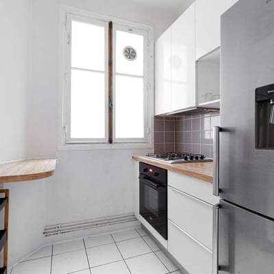 Rent of a modern 2-room apartment, 40 m², 15th district, Paris, France