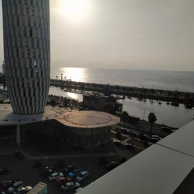 Alquiler a largo plazo de un apartamento tipo estudio, 29 m², en Batumi, Georgia