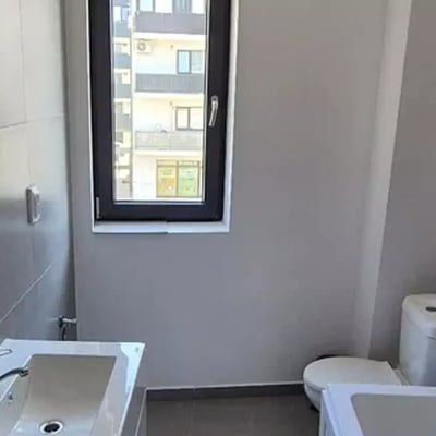 Location longue durée d’un appartement de 2 pièces, 50 m², à Bragadiru, Roumanie