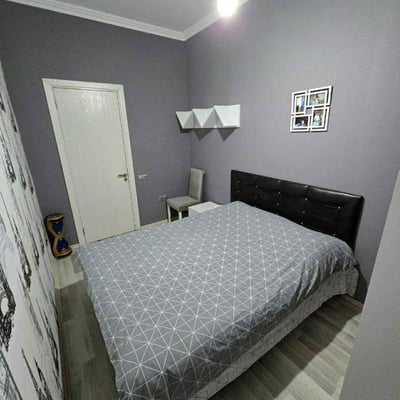 Geräumige Wohnung mit Balkon zur Miete, 80 m², Batumi, Georgien