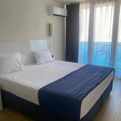 Location d’un appartement lumineux et meublé, Batoumi, Géоргие