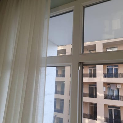 Location d'un appartement spacieux et entièrement meublé, 75 m², Batoumi, Géorgie