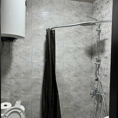 Location d'un studio lumineux et cosy, 35 m², Batoumi, Géorgie