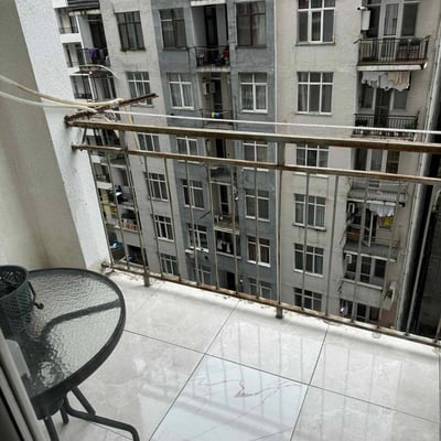 Location d'un studio lumineux et cosy, 35 m², Batoumi, Géorgie