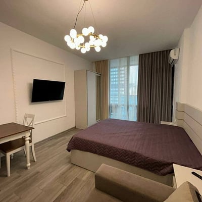 Alquiler de estudio premium acogedor y espacioso con balcón, 38 m², Batumi, Georgia