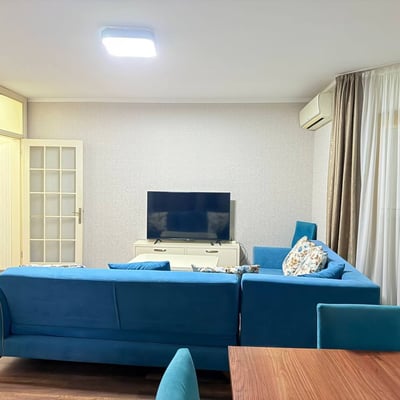 Miete einer großzügigen, modernen Wohnung, 95 m², Batumi, Georgien